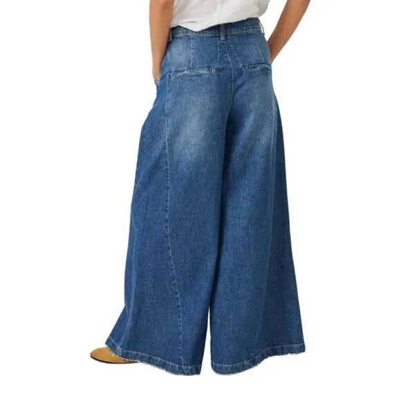 Free People Equinox Wide Leg Trouser Jeans Lake Life Wash NWT Size 30